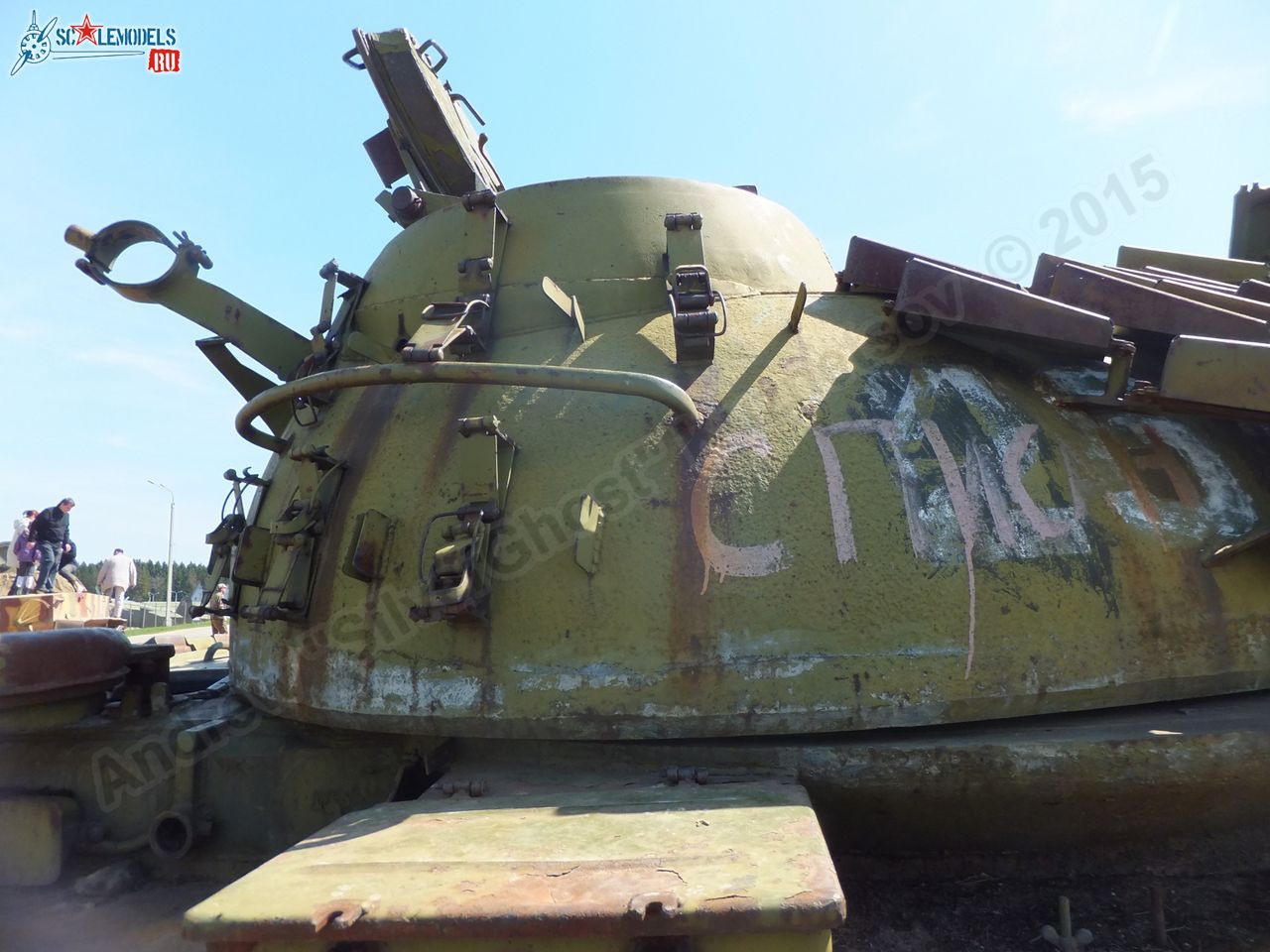 T-54_wreck_0021.jpg