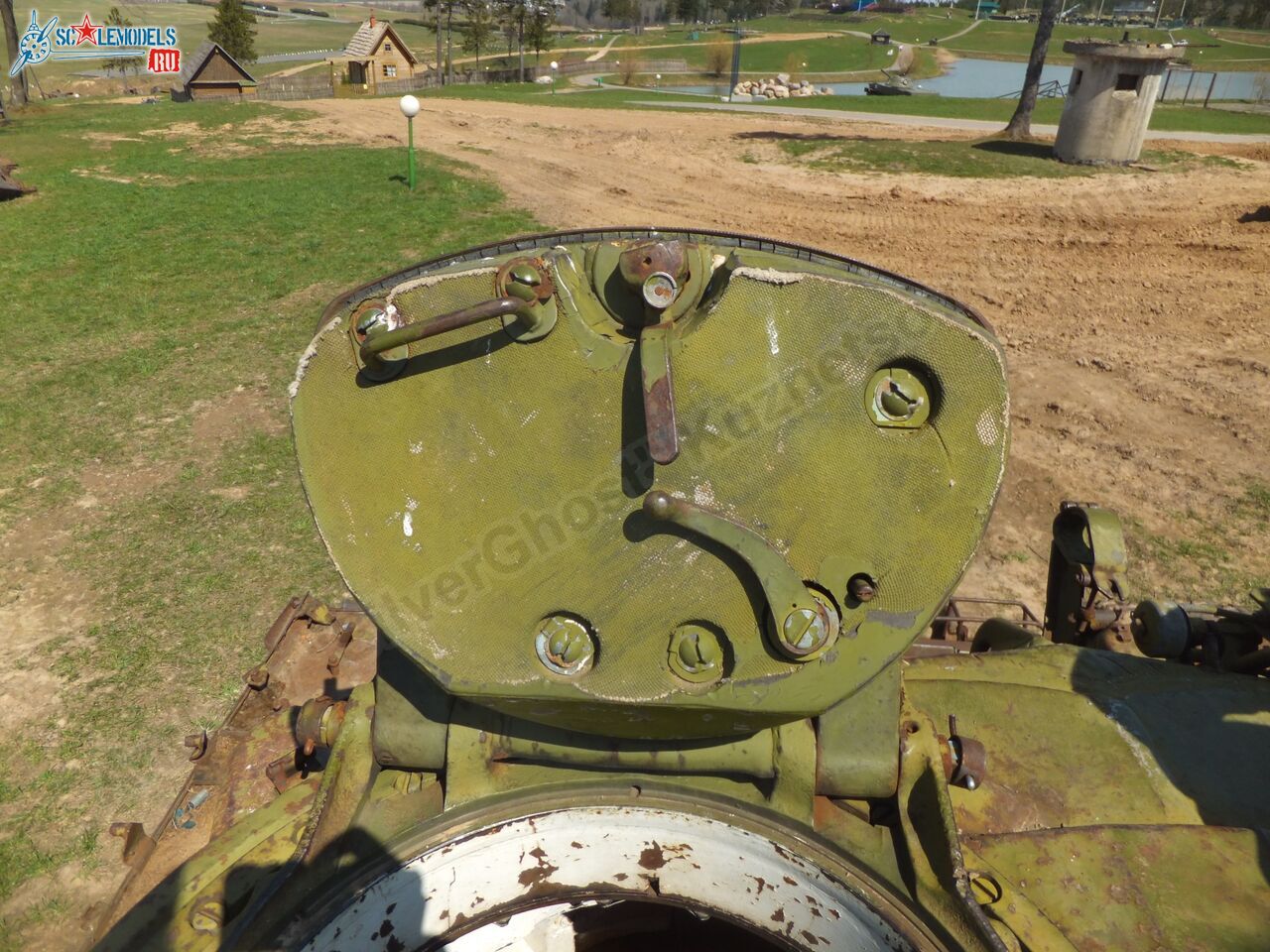 T-54_wreck_0053.jpg