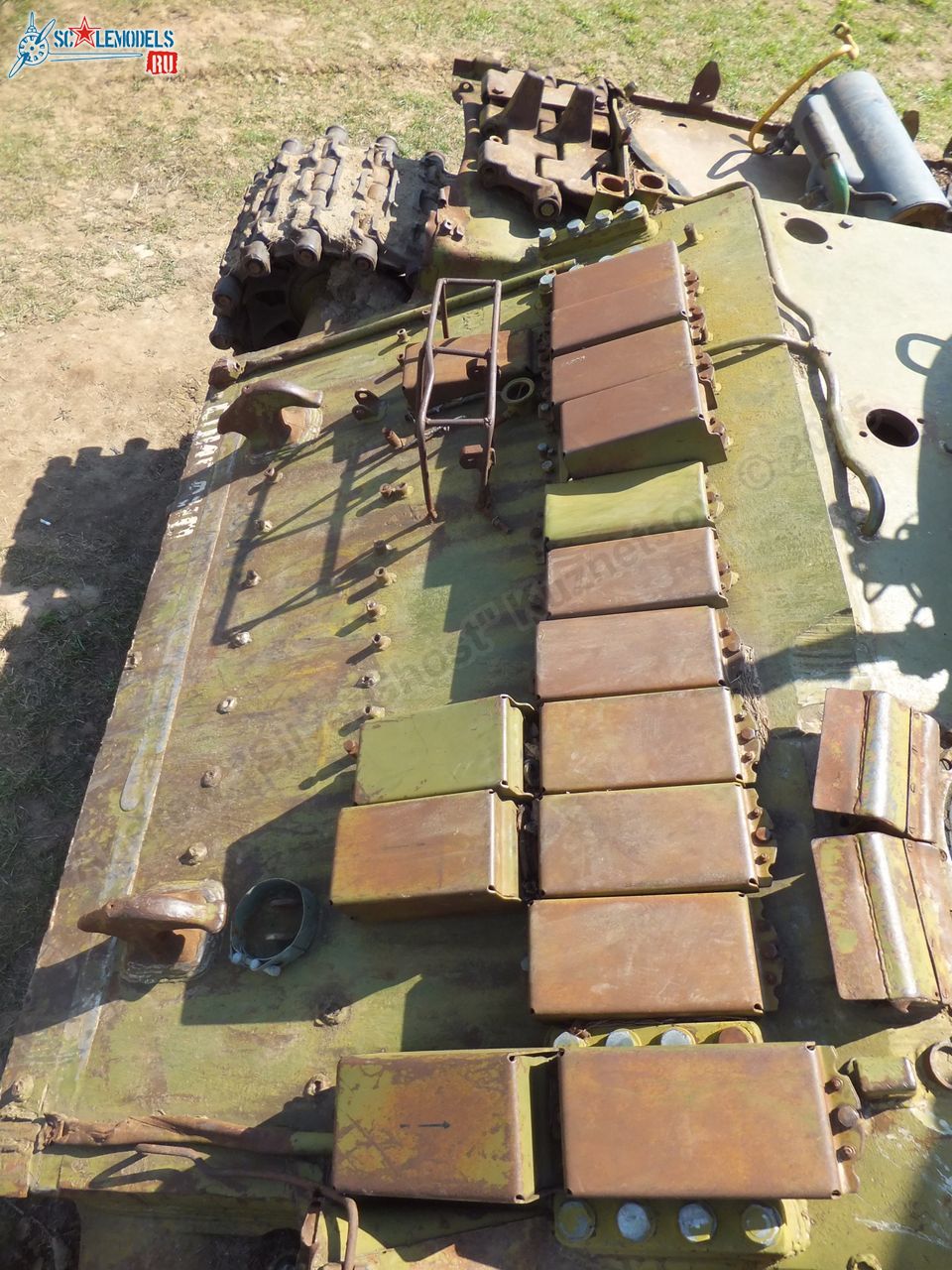 T-54_wreck_0107.jpg