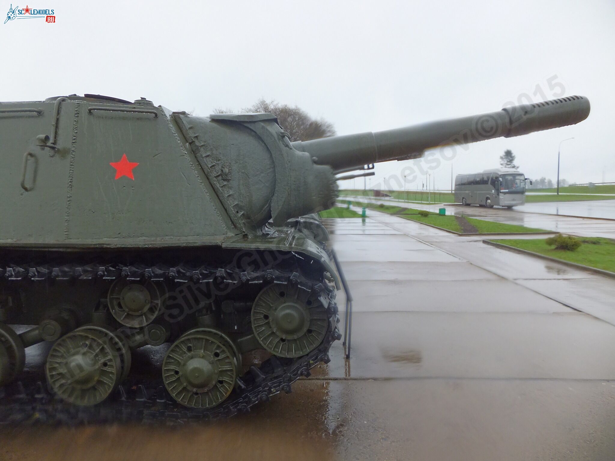 ISU-152_0012.jpg