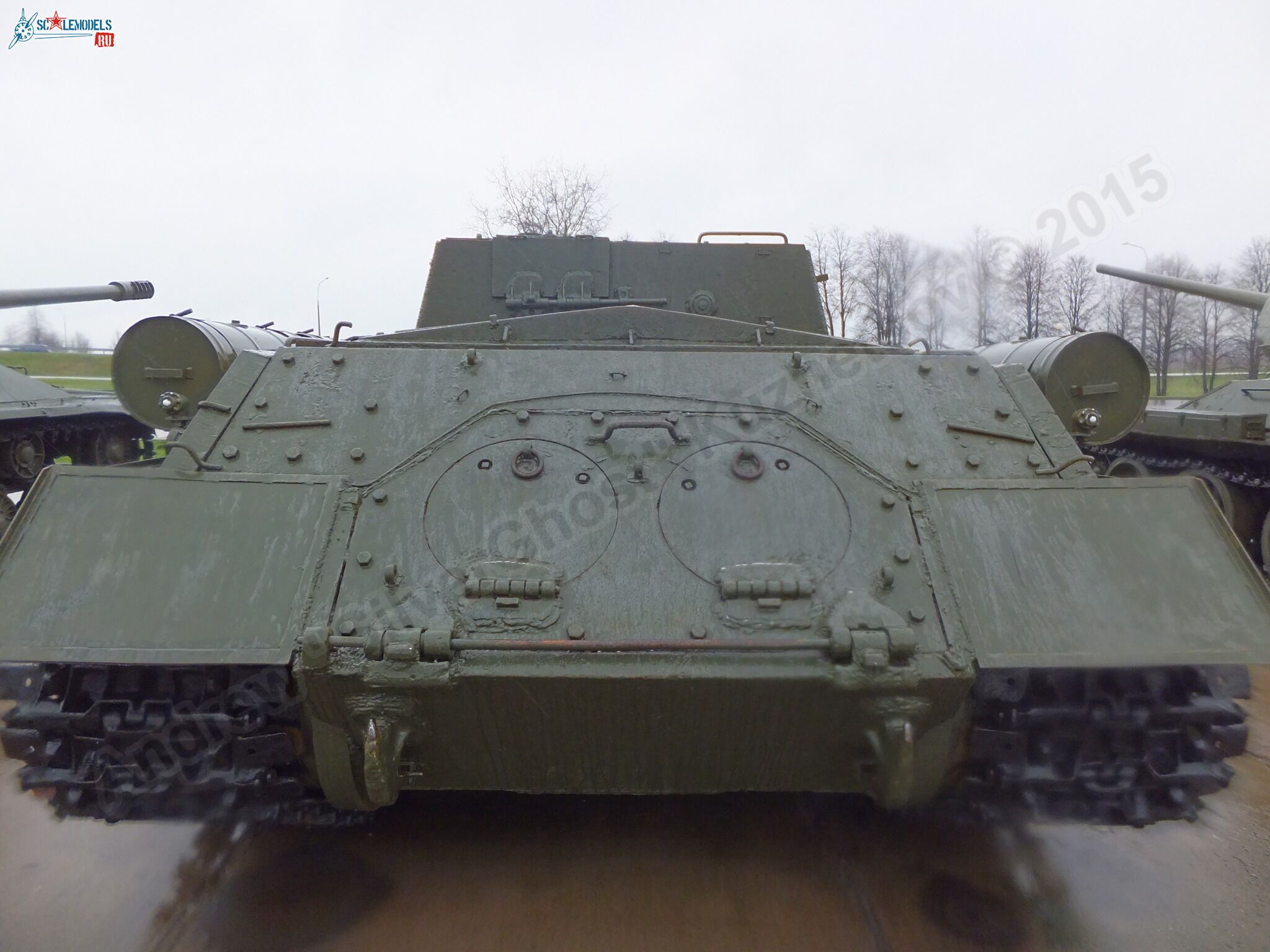 ISU-152_0018.jpg