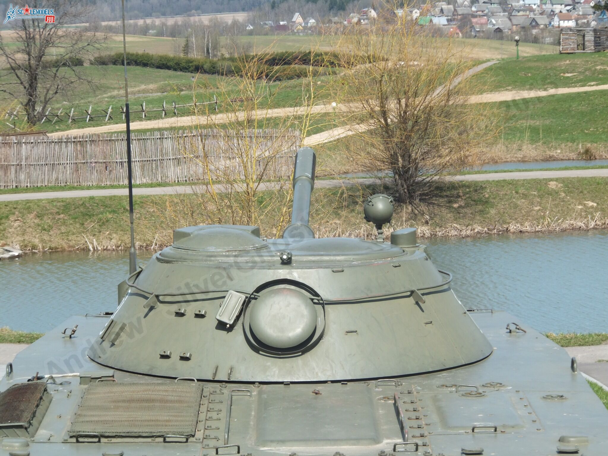 PT-76_0002.jpg
