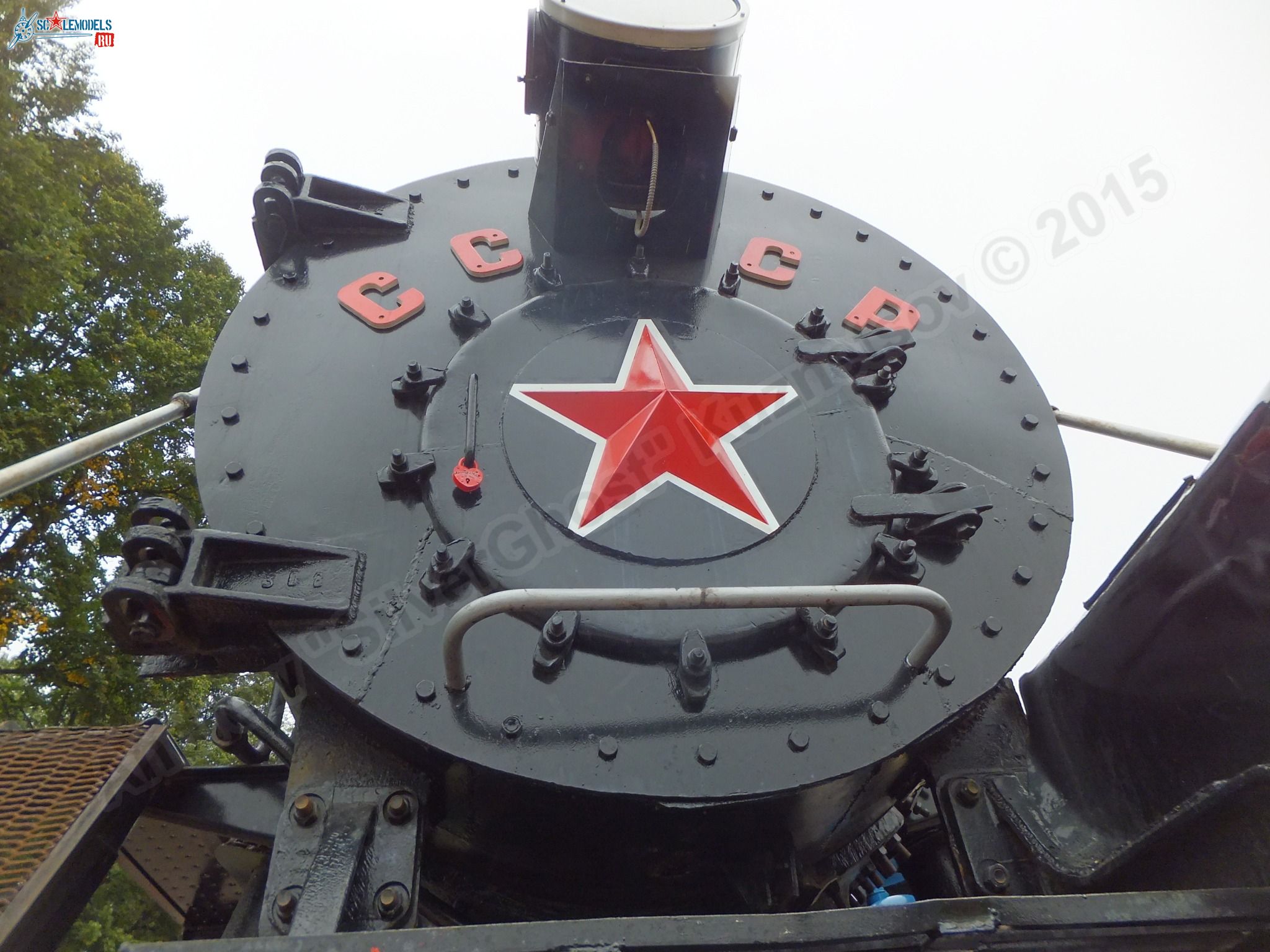 L-5122_locomotive_0138.jpg