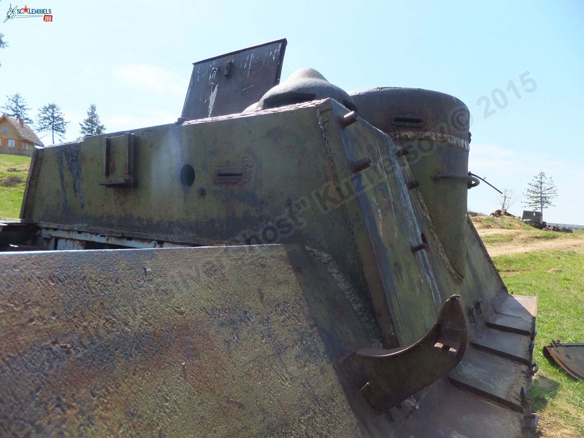 Damaged_SU-100_0022.jpg