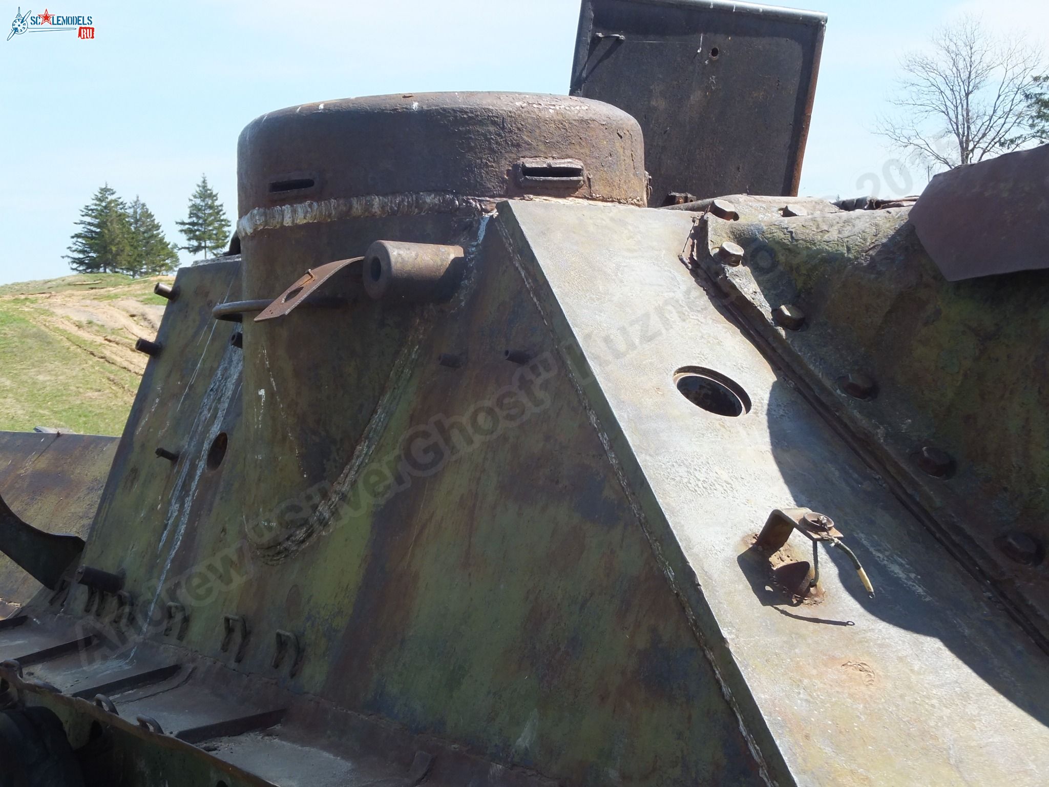 Damaged_SU-100_0028.jpg