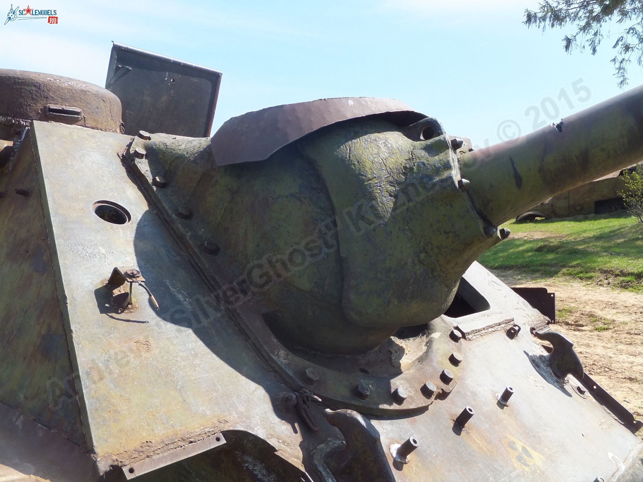 Damaged_SU-100_0030.jpg