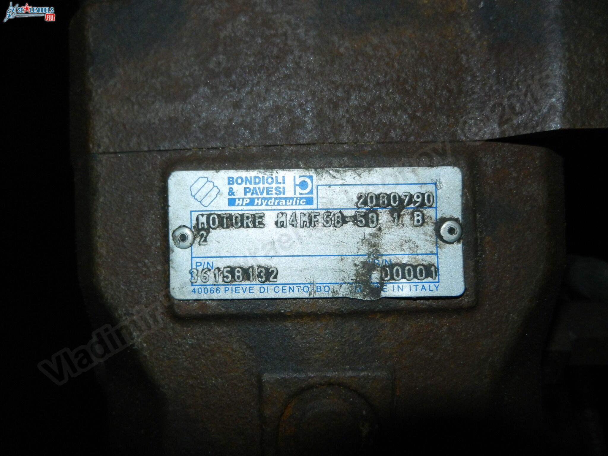 Kenworth_T800_0045.jpg