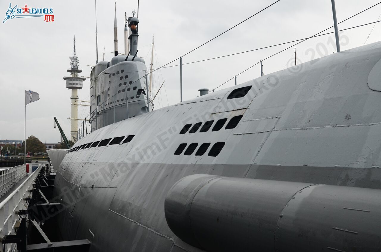 U-2540_0013.jpg