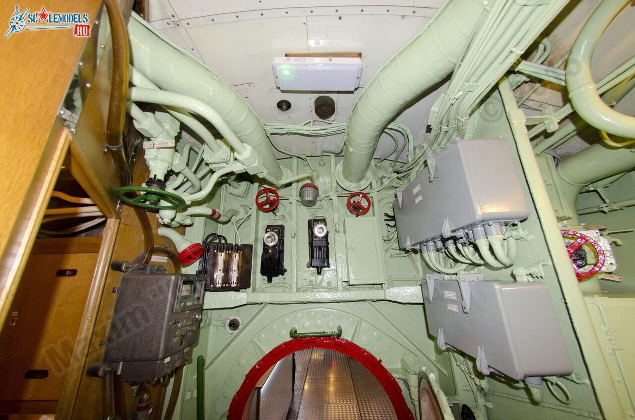 U-2540_0047.jpg