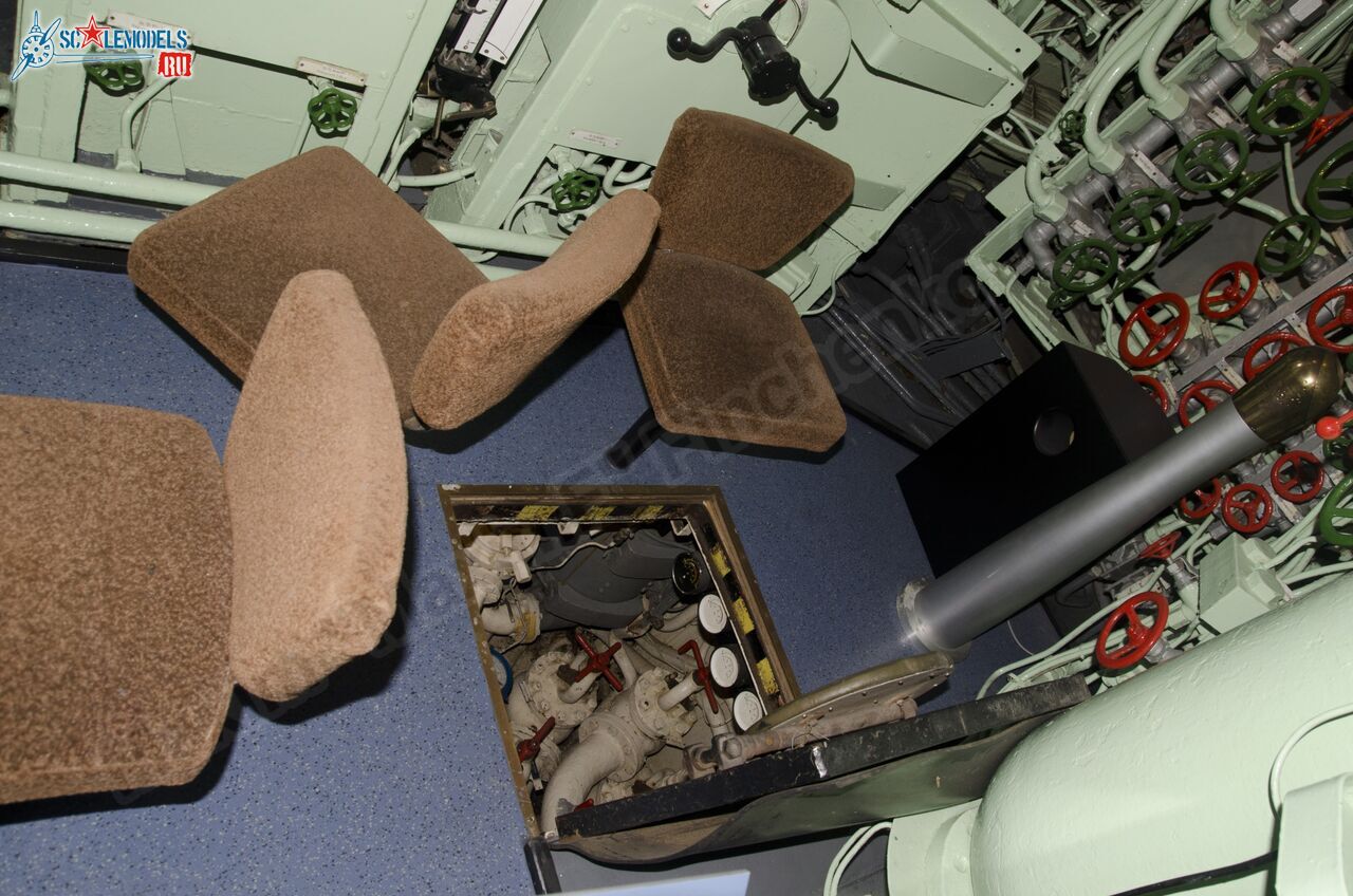 U-2540_0095.jpg