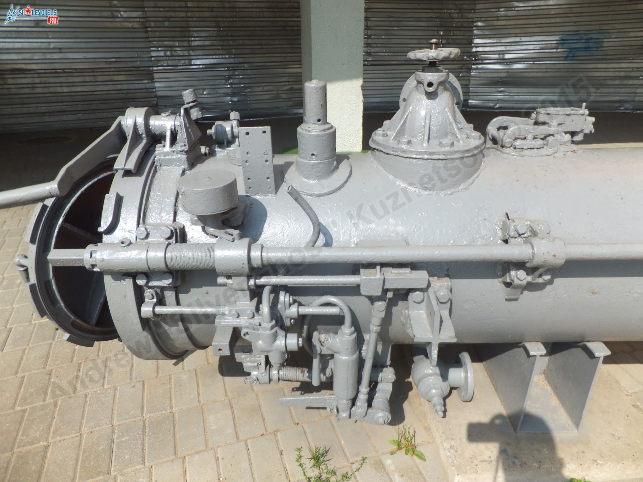 Torpedo_tube_0012.jpg