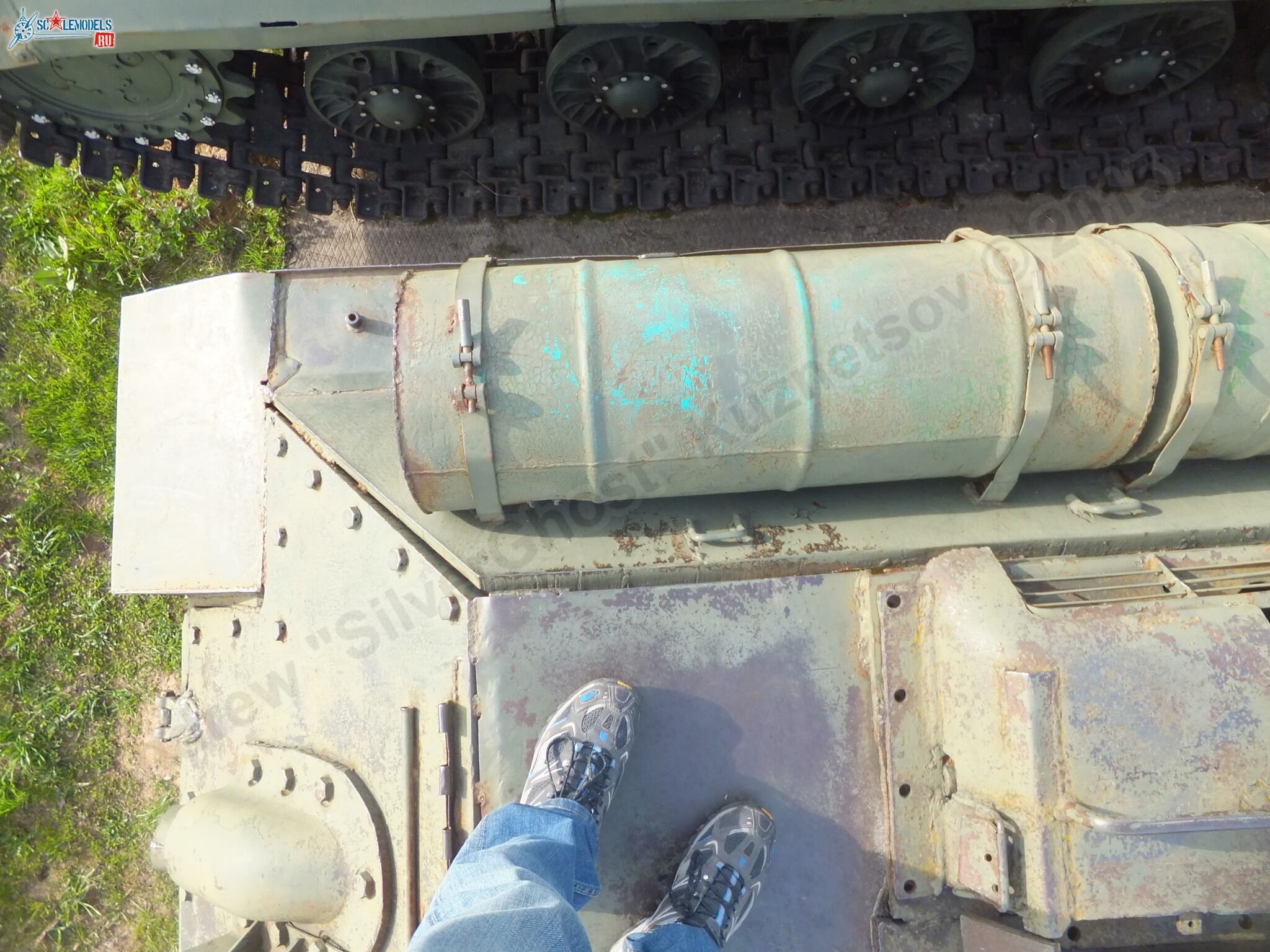 Su-100_0023.jpg