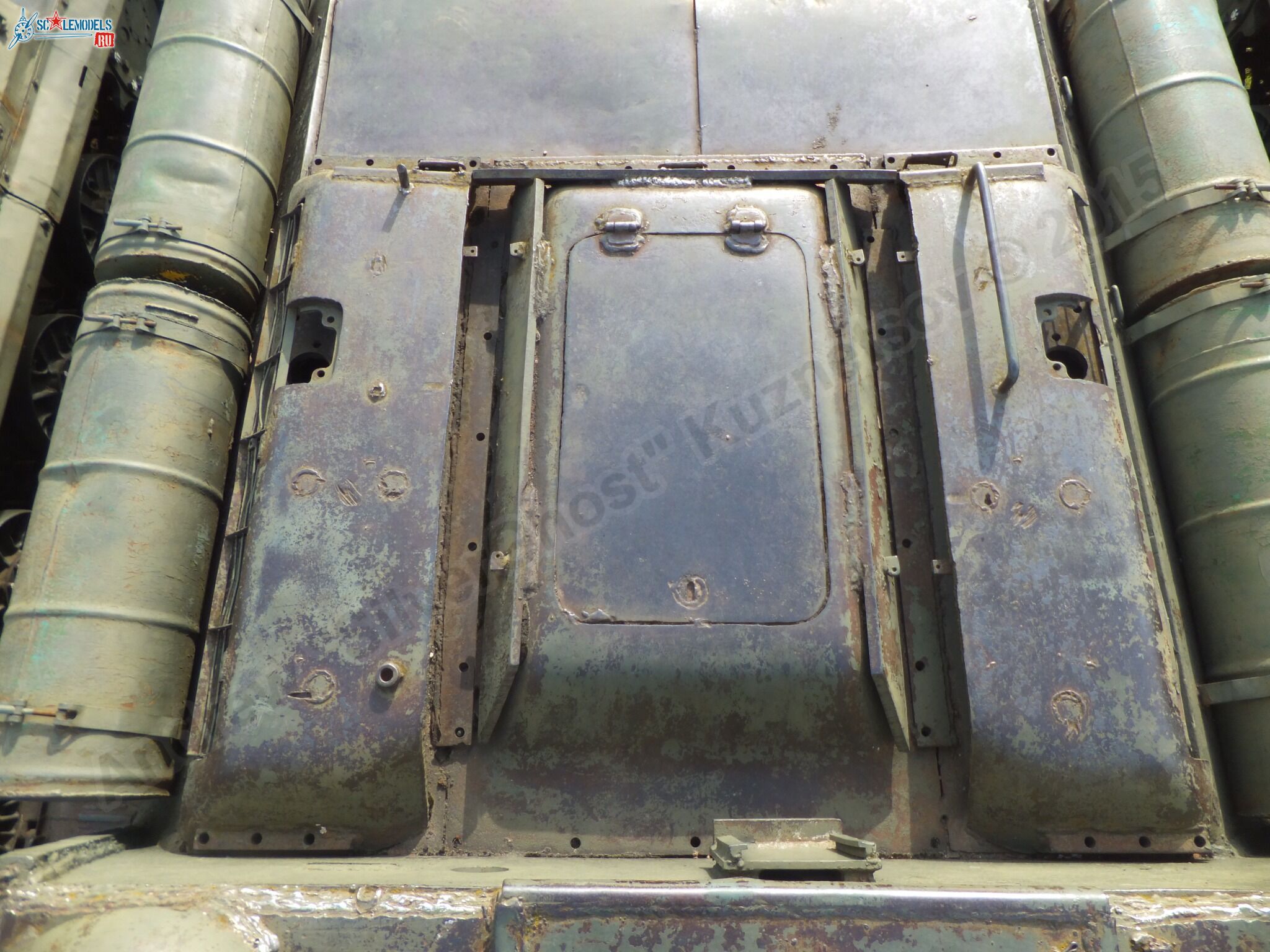 Su-100_0029.jpg