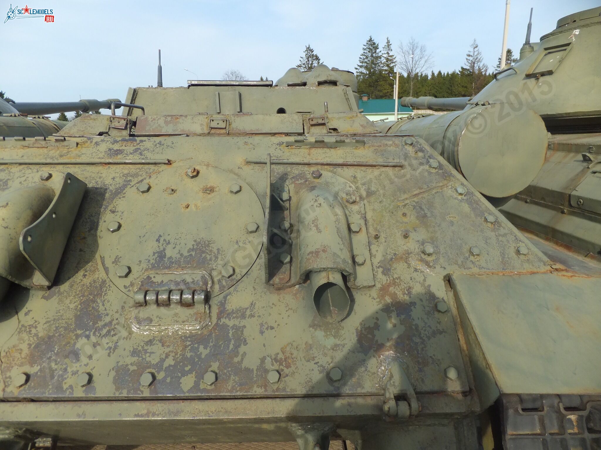 Su-100_0062.jpg