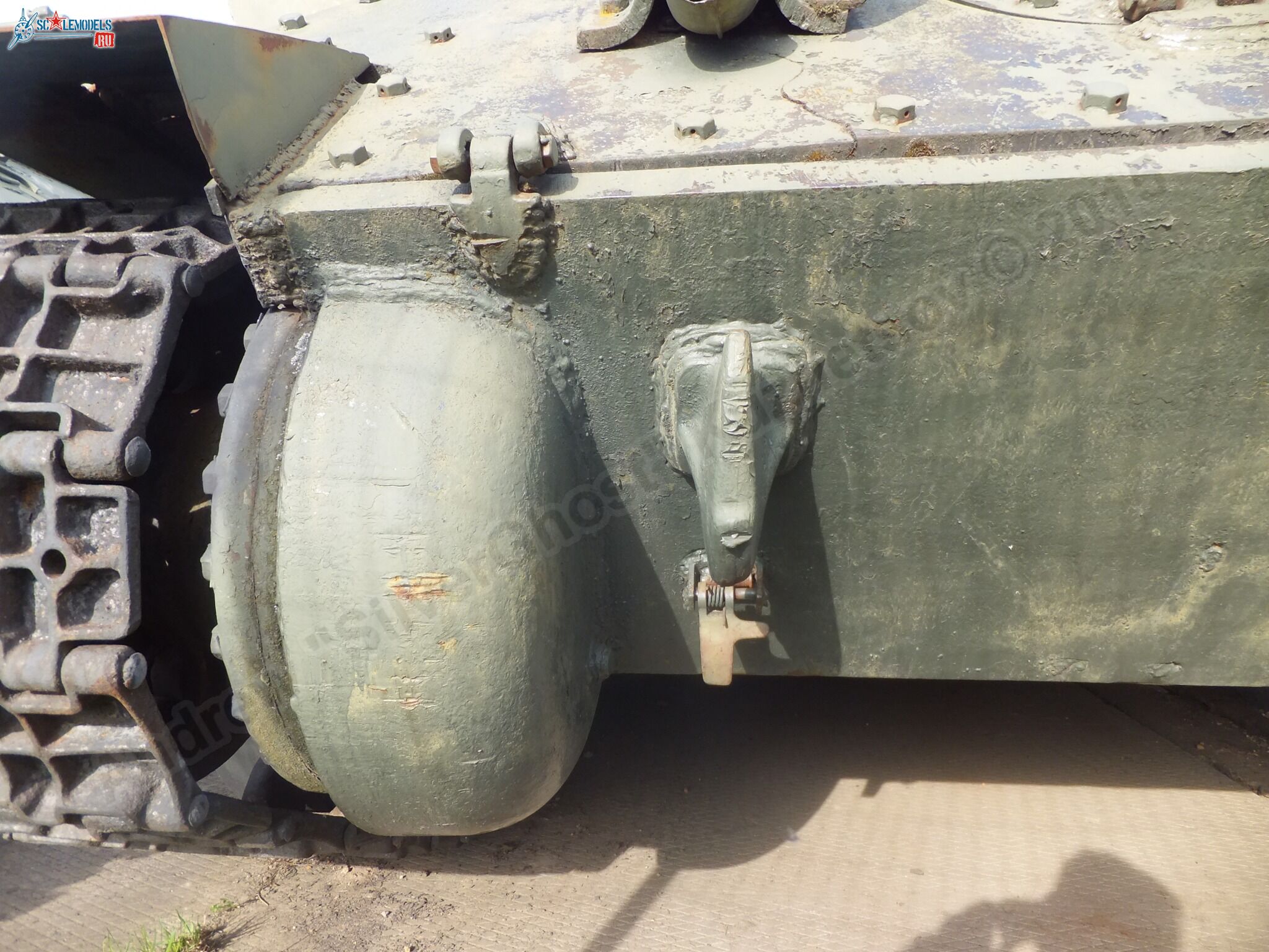 Su-100_0067.jpg