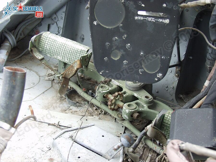 Mi-4_old_0010.jpg