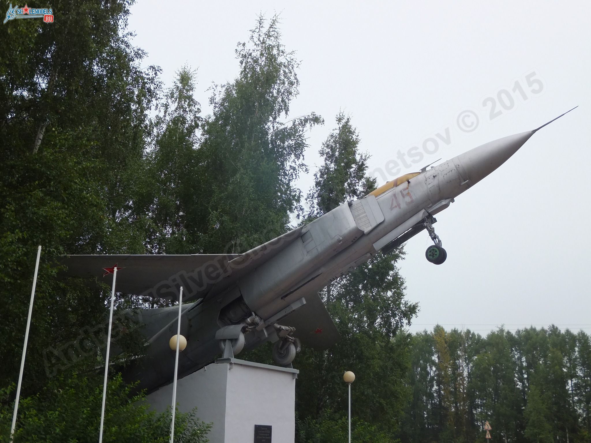 MiG-23MLD_Gavrilov_Yam_0004.jpg