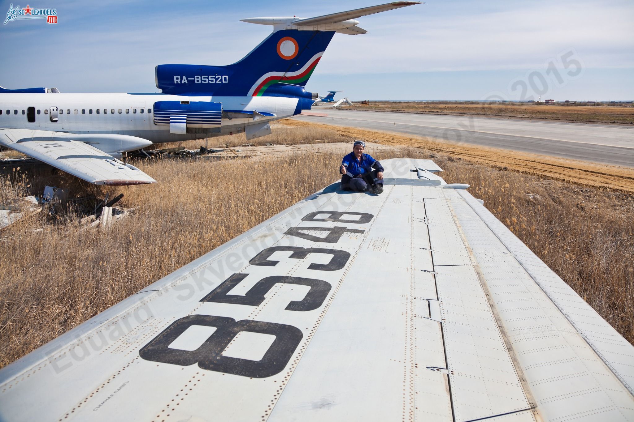 Tu-154B-2_RA-85348_0011.jpg