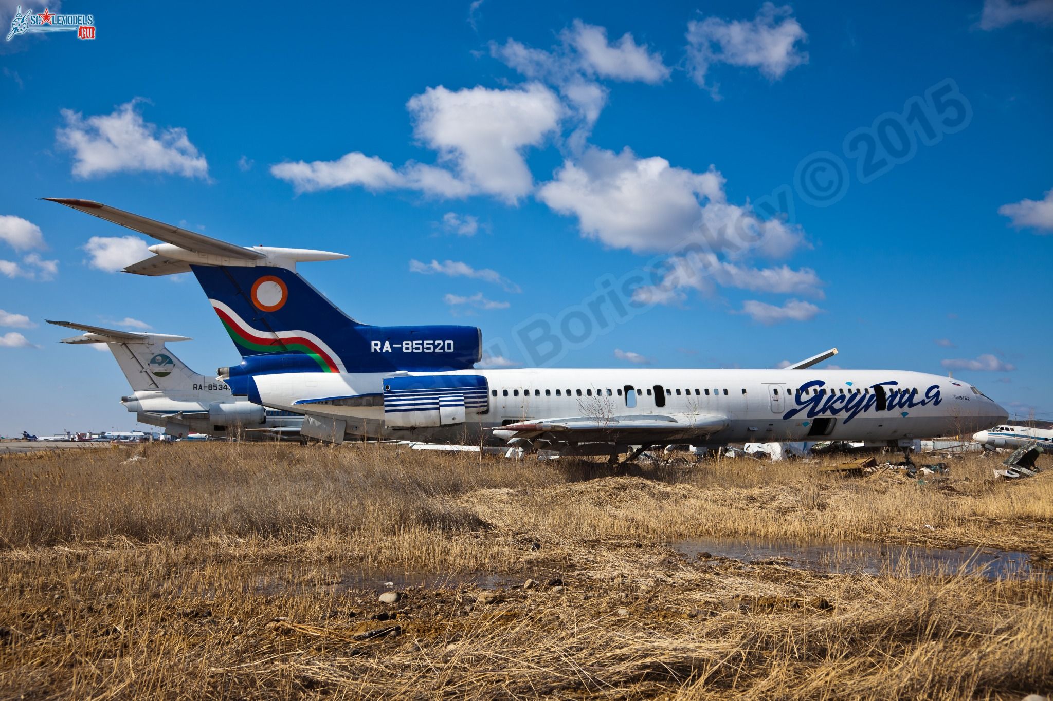 Tu-154B-2_RA-85520_0000.jpg