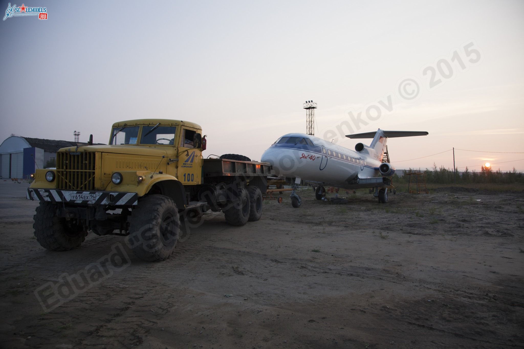 Yak-40_RA-88177_0075.jpg