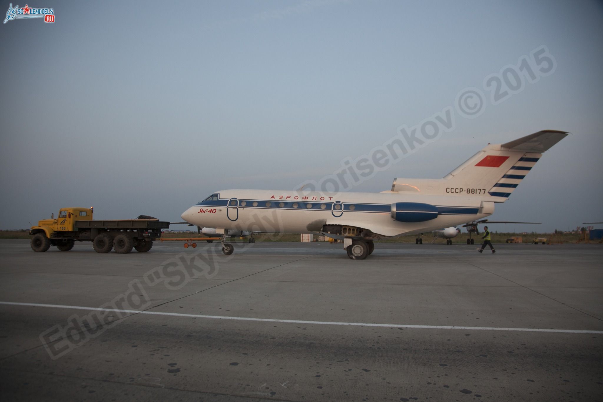 Yak-40_RA-88177_0079.jpg