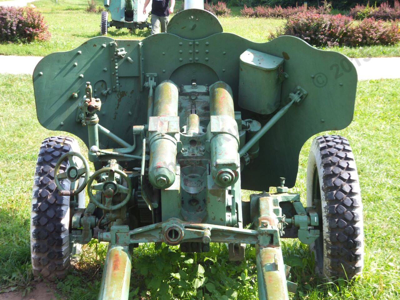 D-44_0062.jpg