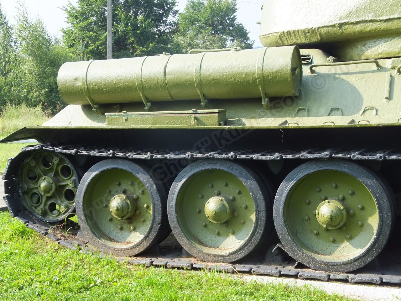 T-34-85_Dmitrov_0127.jpg
