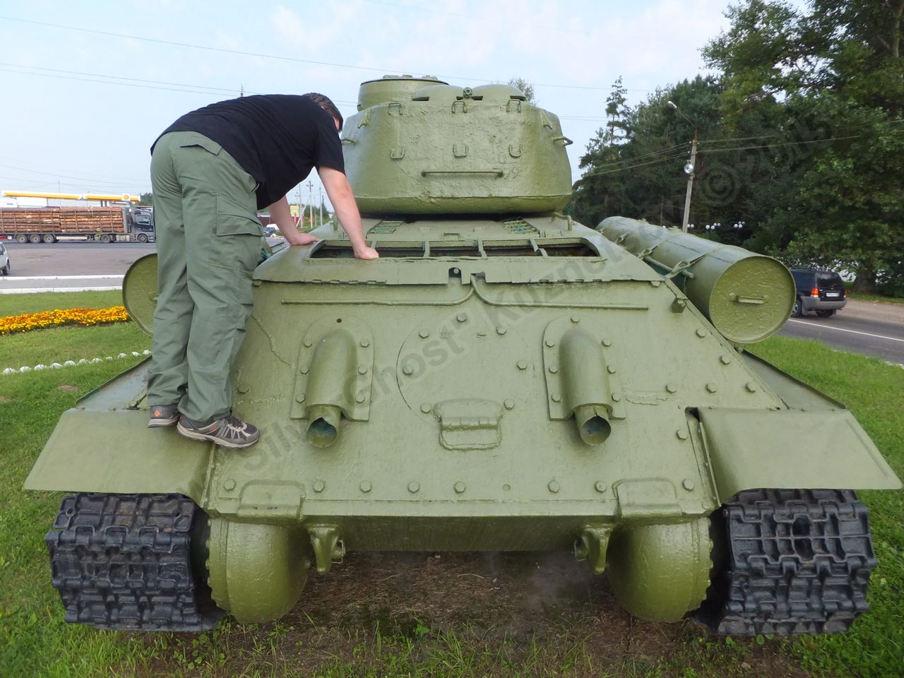 T-34-85_Dmitrov_0048.jpg