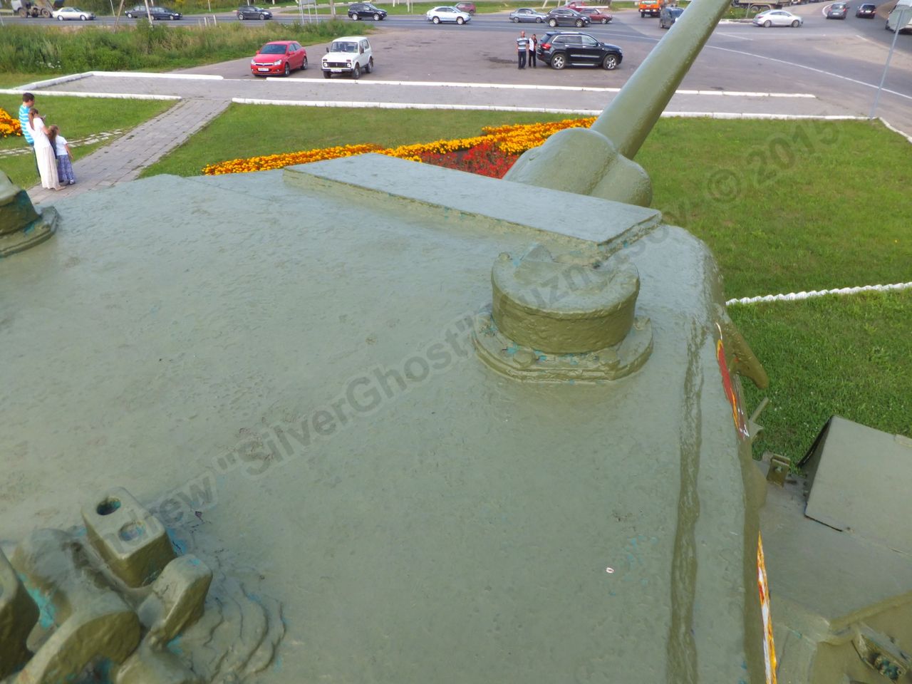 T-34-85_Dmitrov_0065.jpg