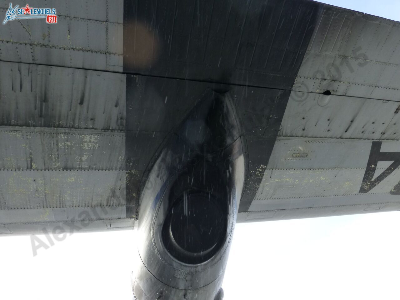 An-12_RA-93913_0038.jpg