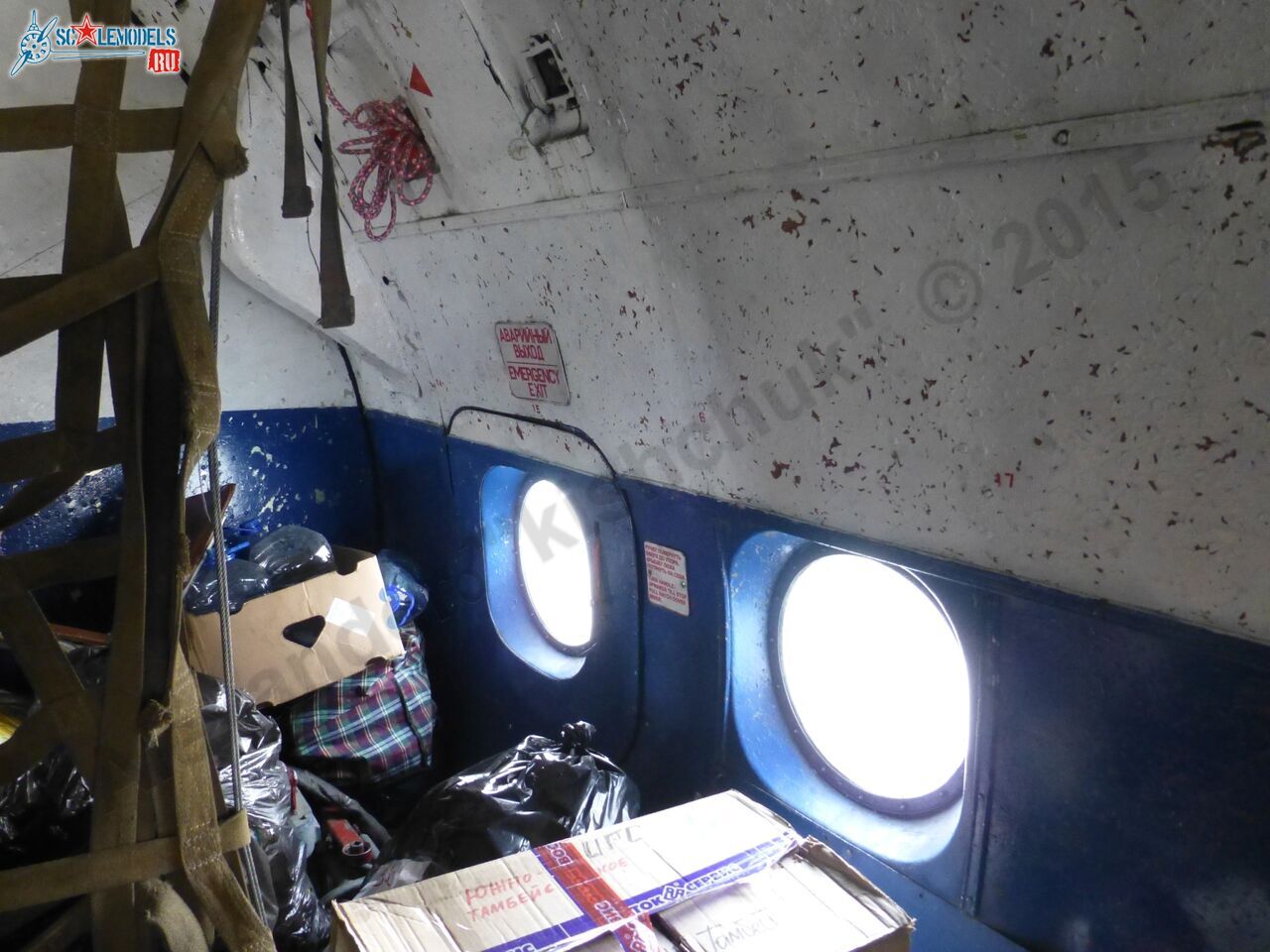 An-12_RA-93913_0078.jpg