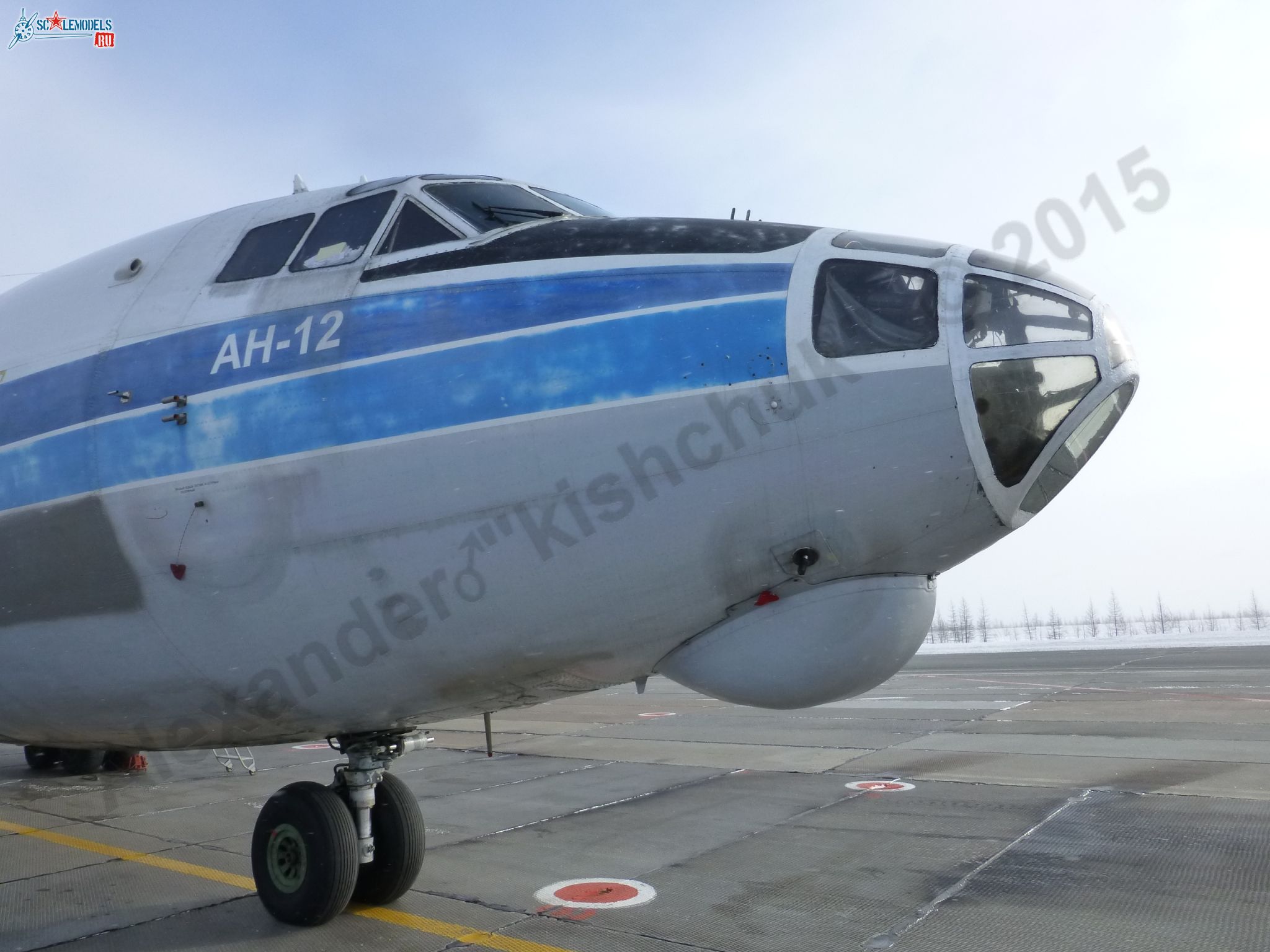 An-12_RA-93913_0045.jpg