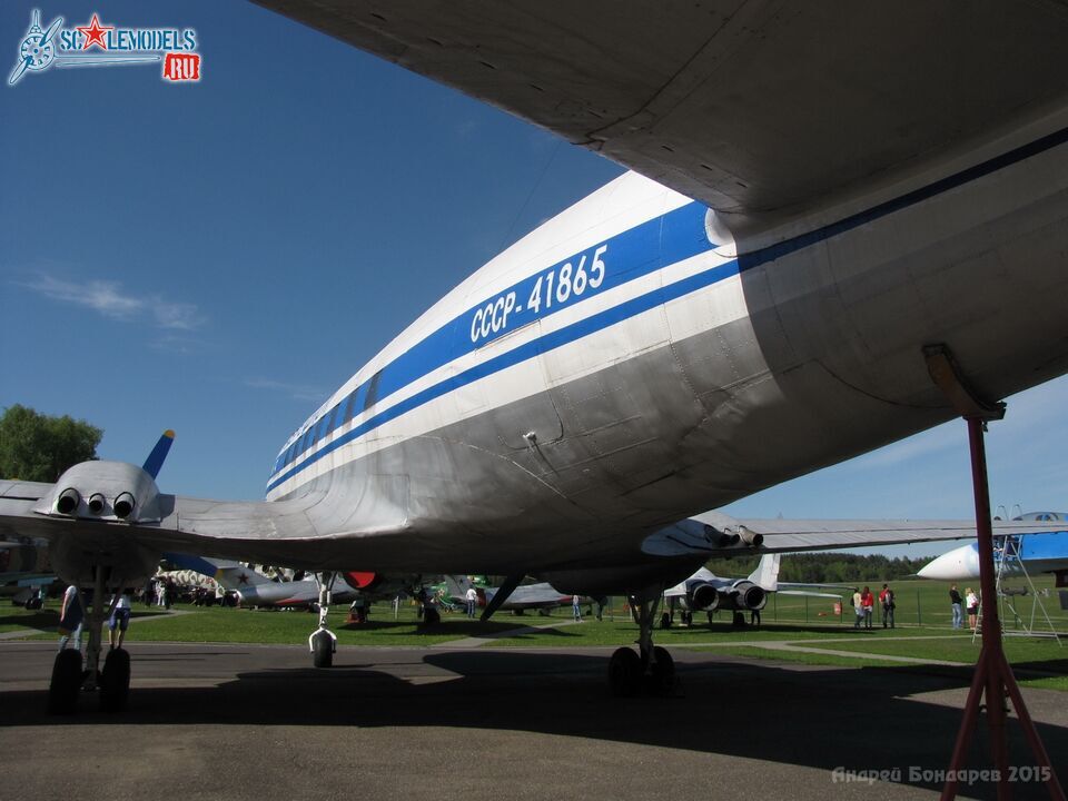 77_Il-14P.jpg