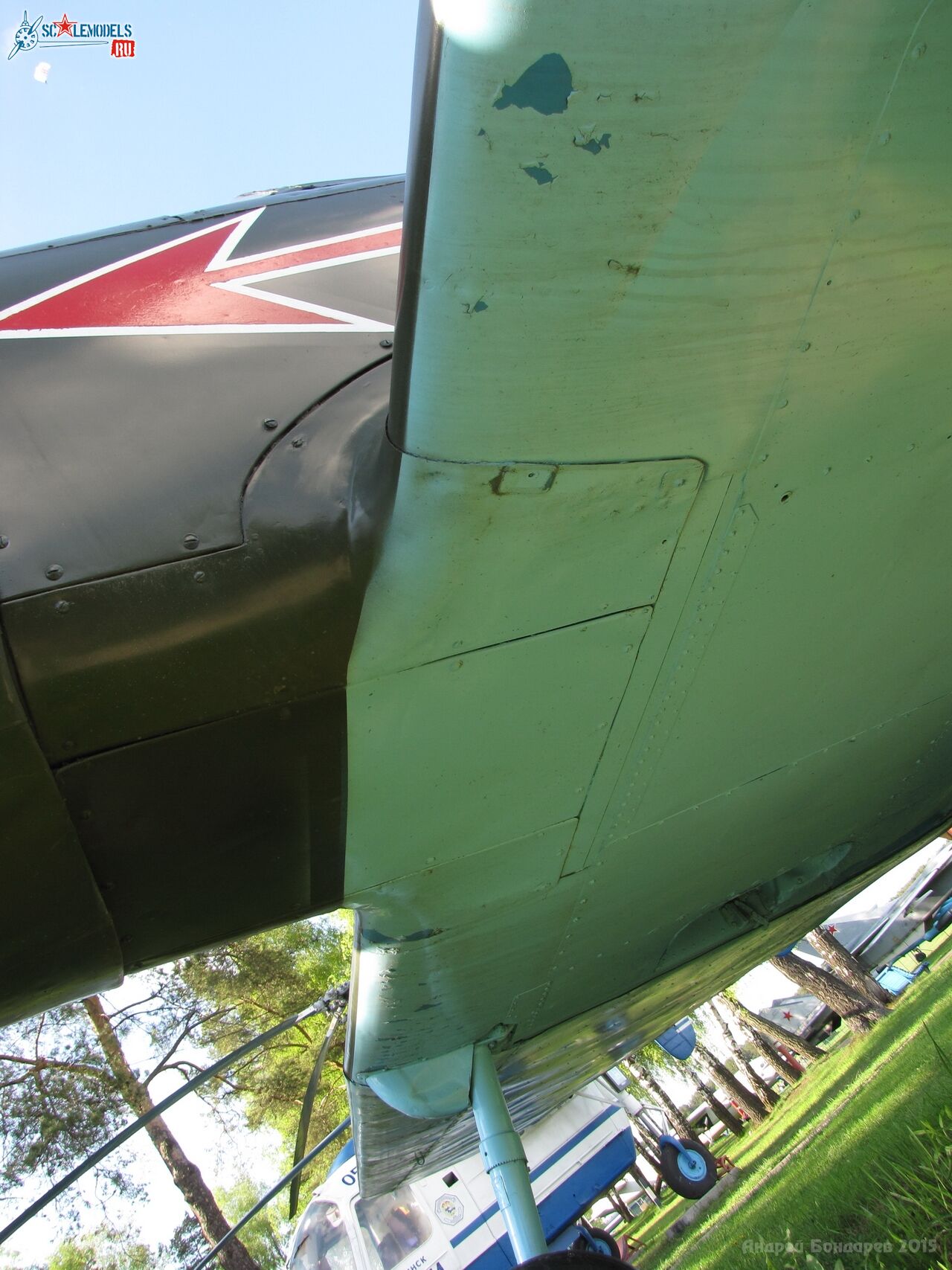 25_Yak-18-1.jpg