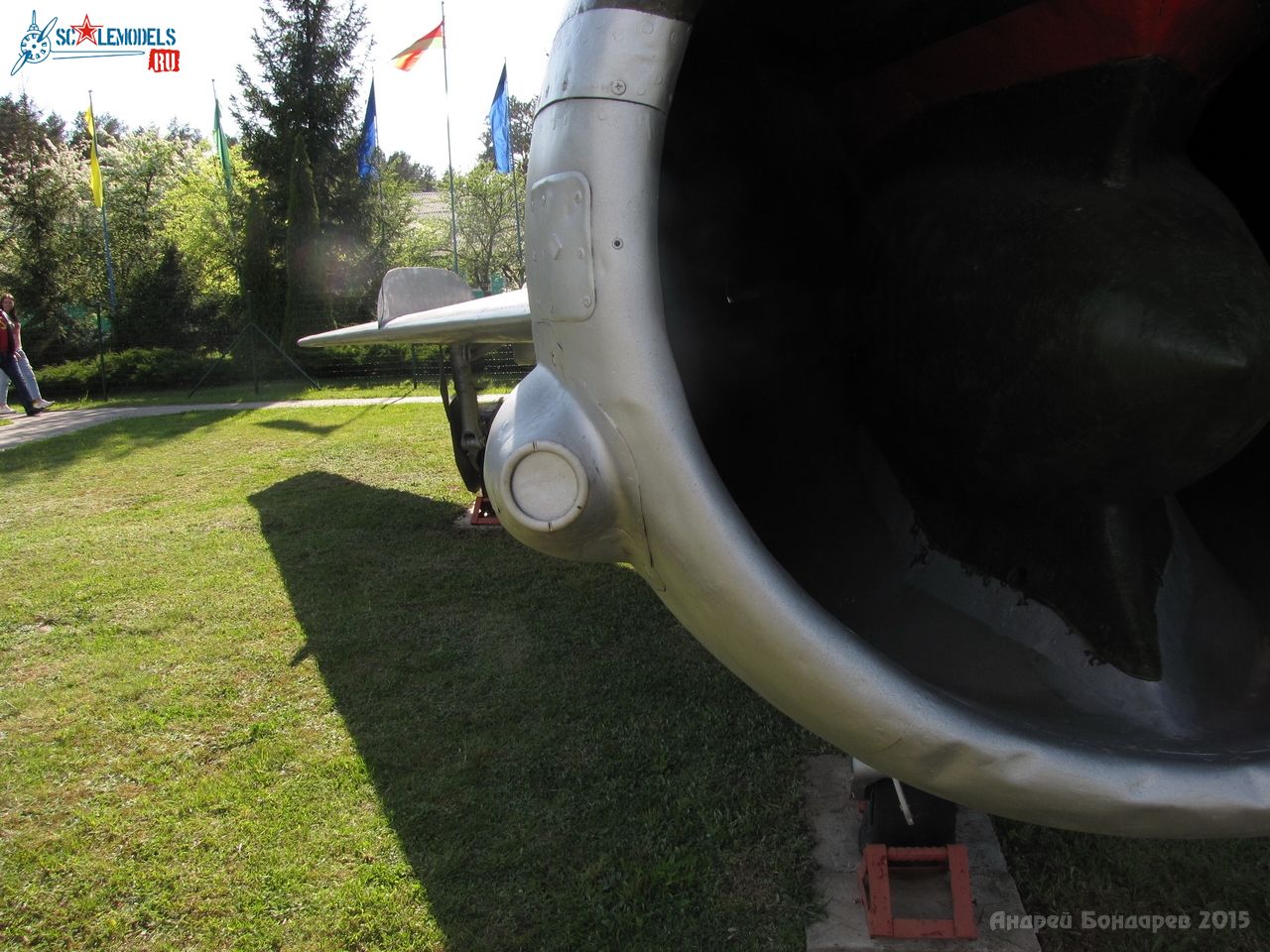 0076_MiG-19P.JPG