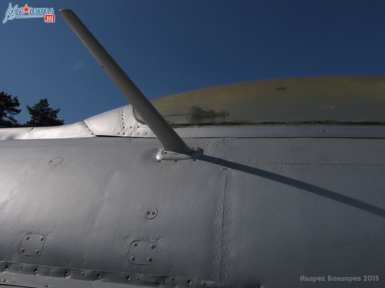 0122_MiG-19P.JPG