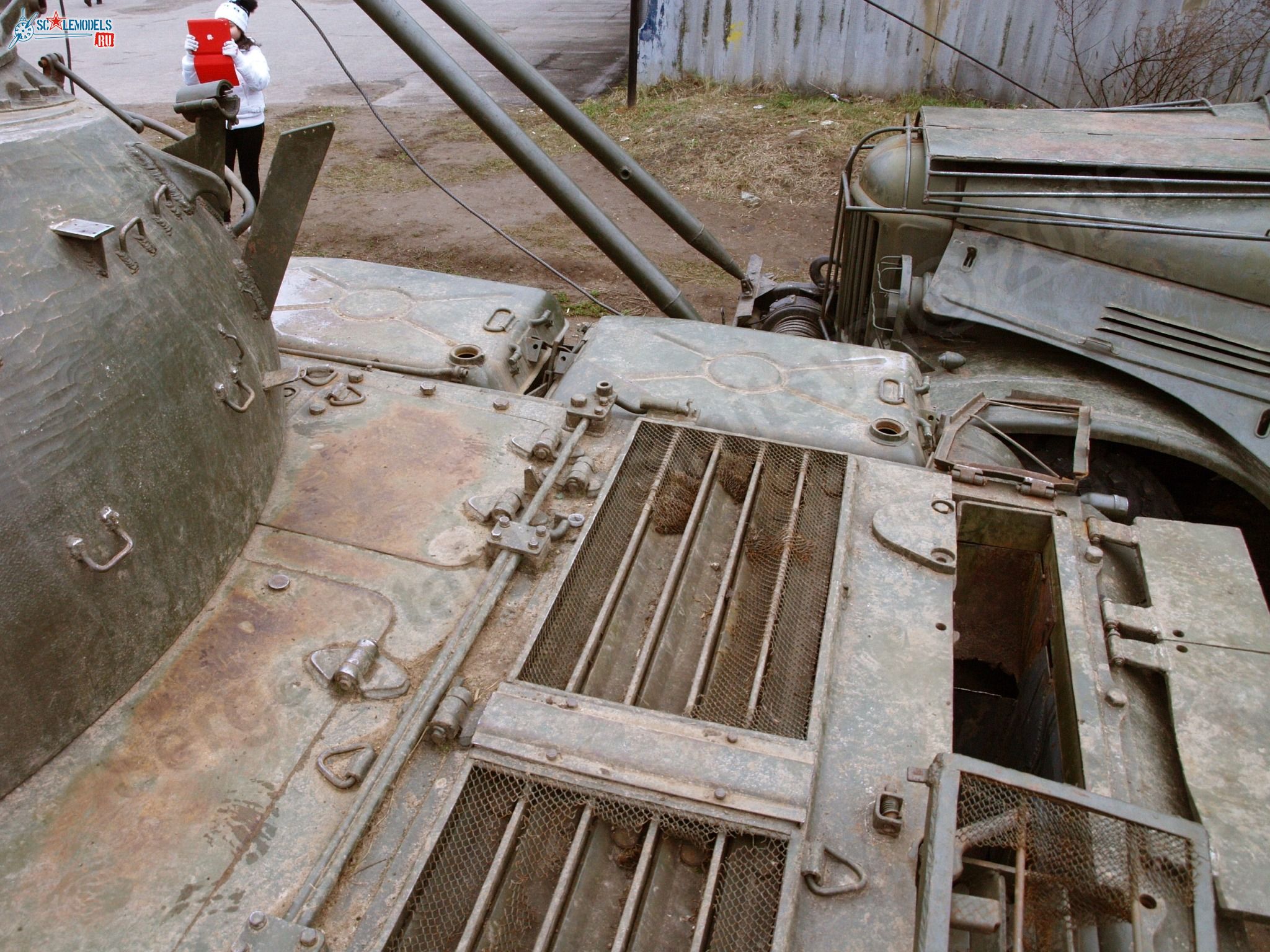 T-62_turret_0009.jpg