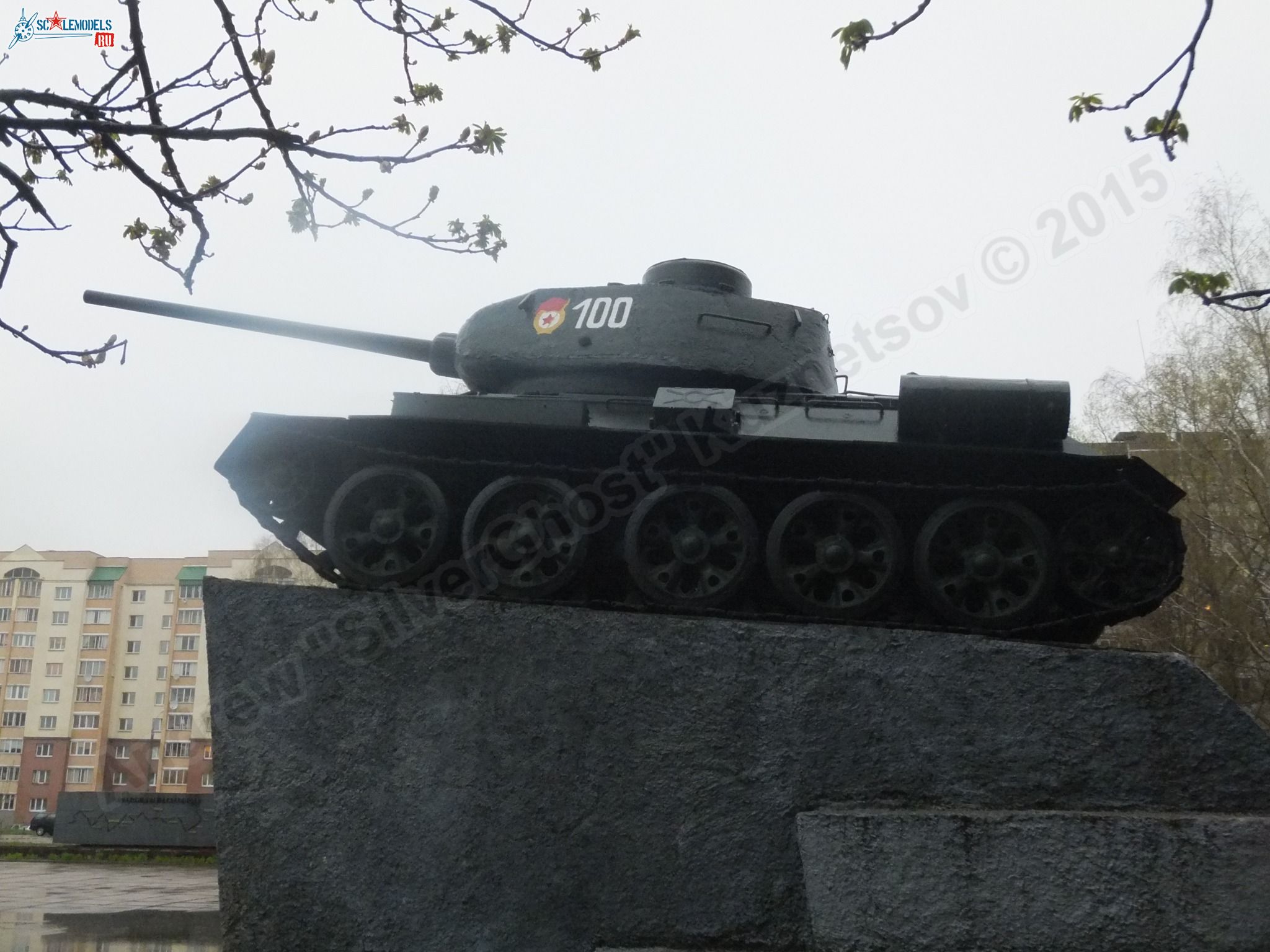 T-34-85_0005.jpg