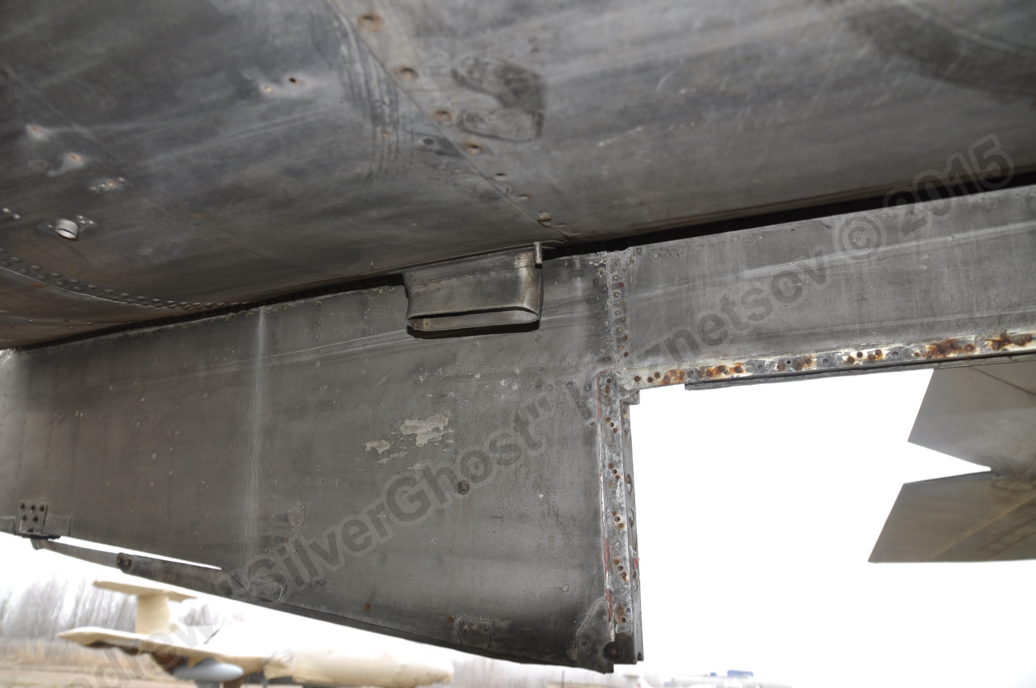 MiG-25PU_undercarriage_0064.jpg