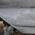 MiG-25PU_undercarriage_0110.jpg