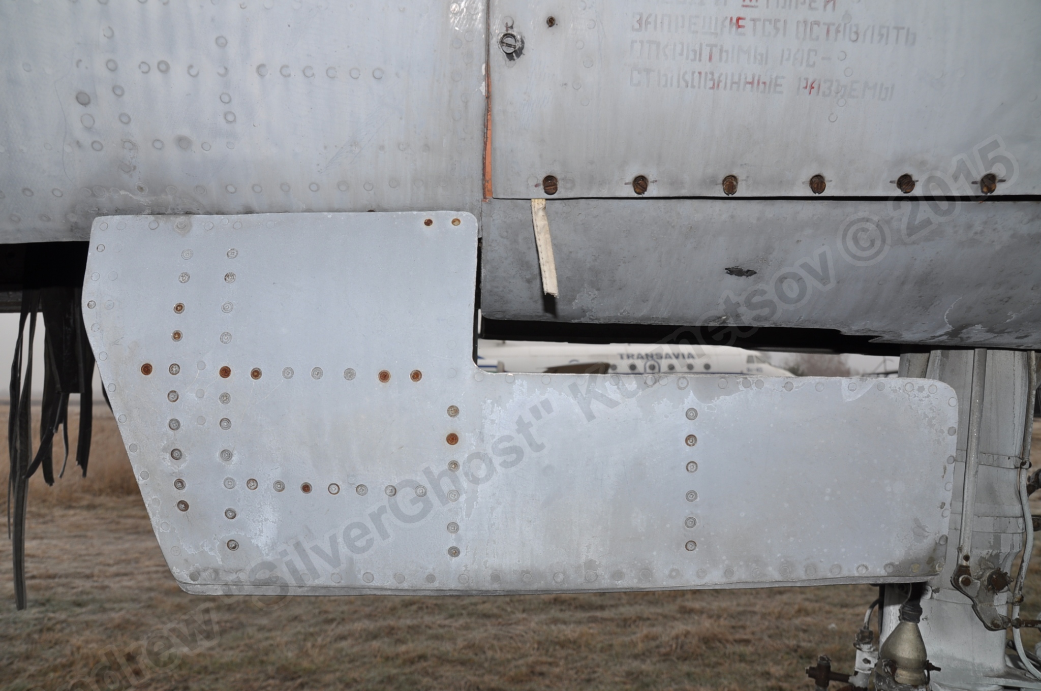 MiG-25PU_undercarriage_0142.jpg