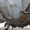 MiG-25PU_undercarriage_0165.jpg