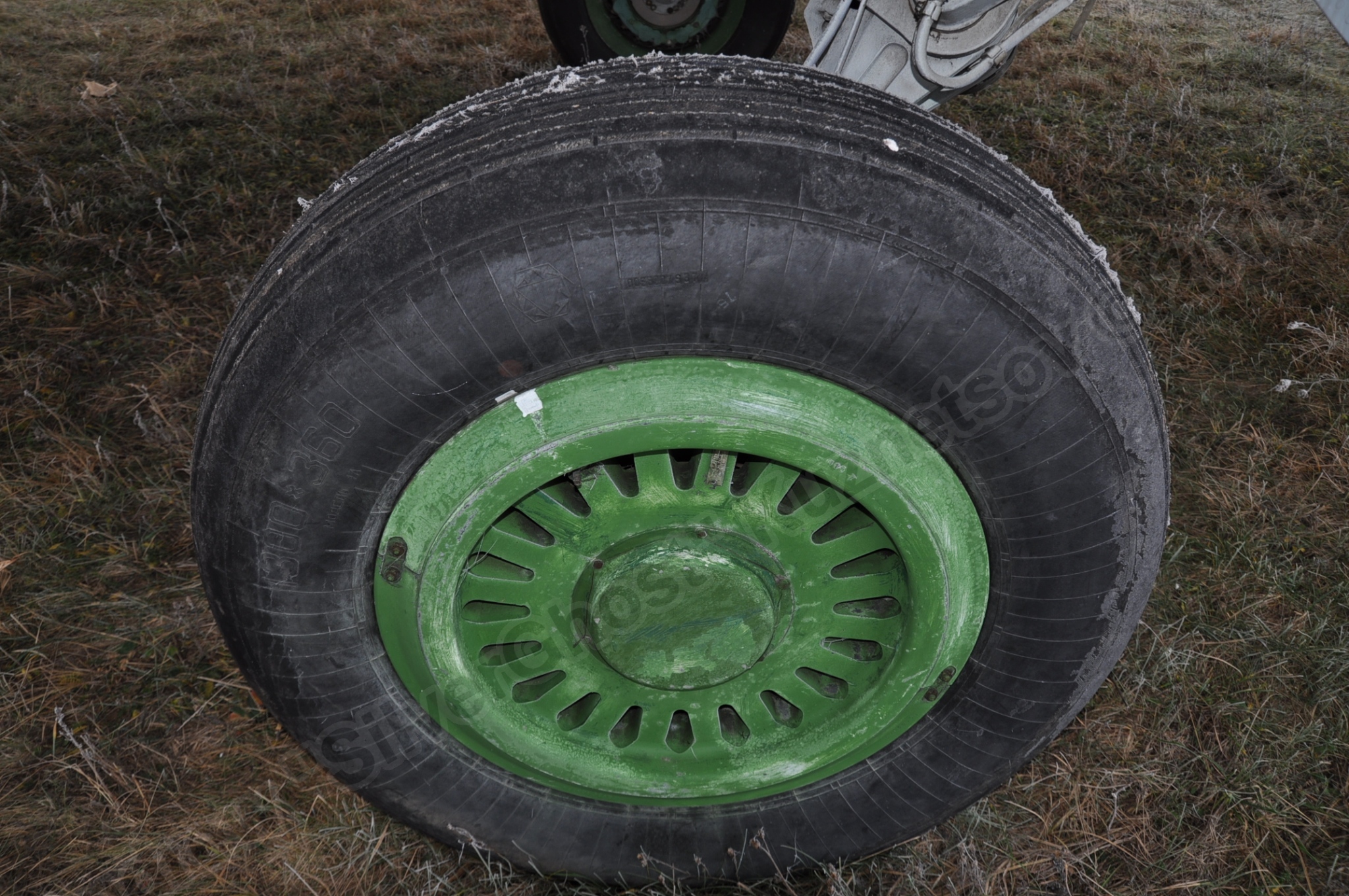 MiG-25PU_undercarriage_0207.jpg