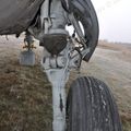 MiG-25PU_undercarriage_0212.jpg