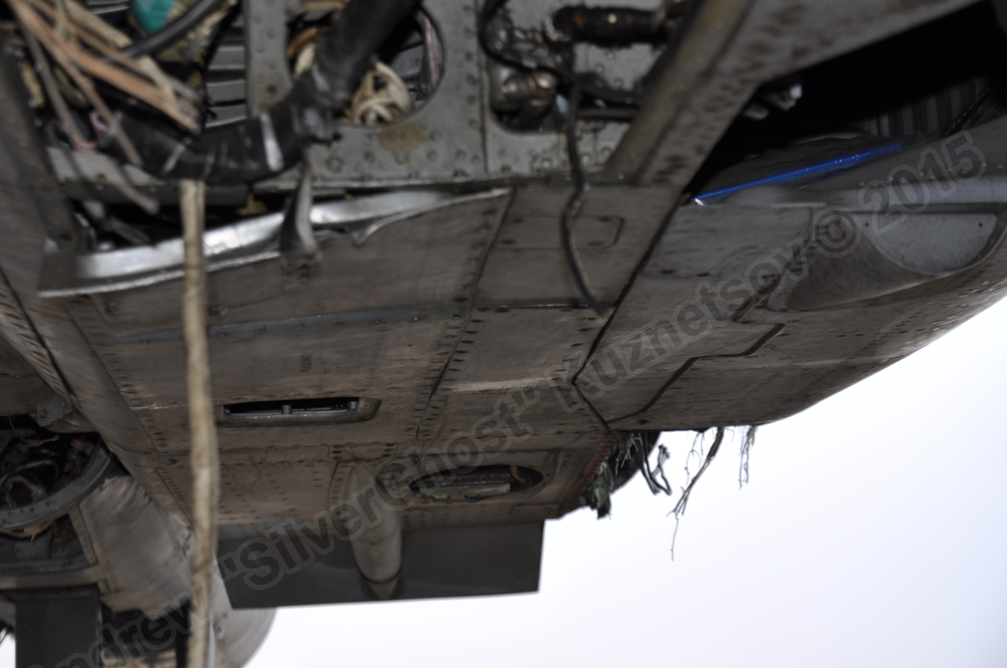 MiG-25PU_undercarriage_0245.jpg