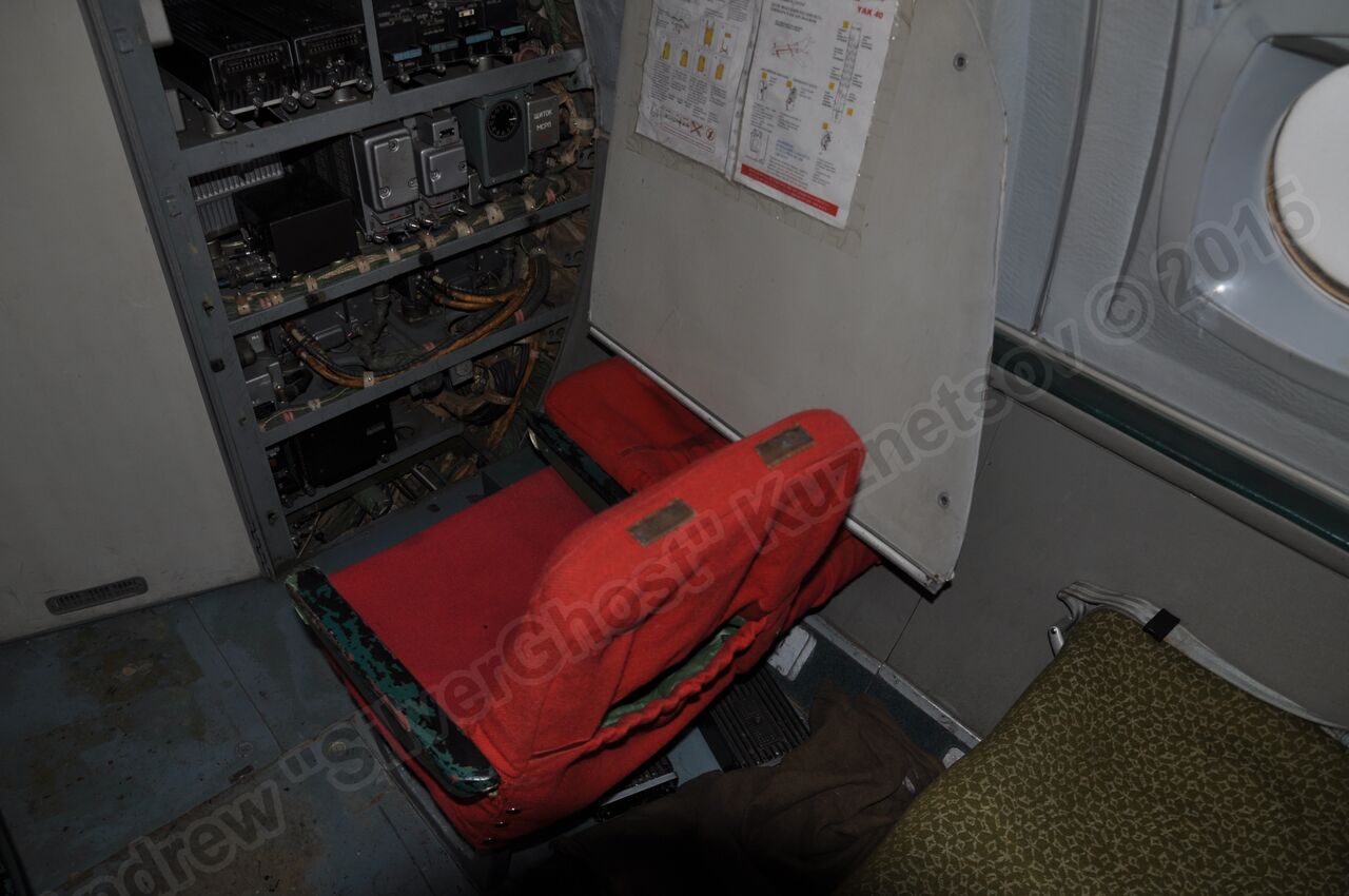Yak-40_RA-87500_0072.jpg