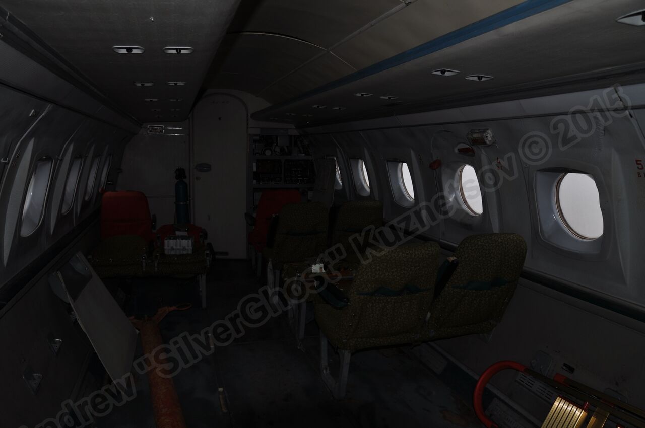 Yak-40_RA-87500_0096.jpg