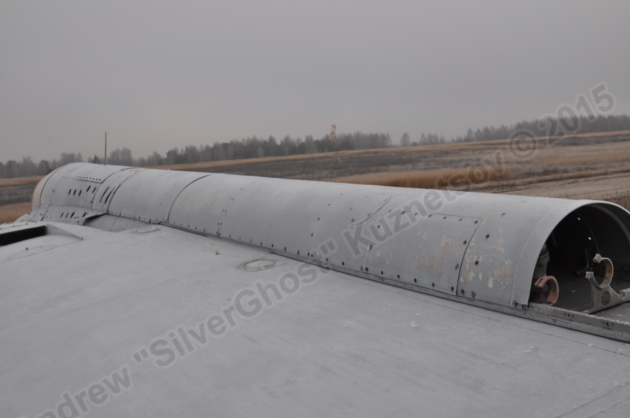MiG-25PU_wing_0226.jpg