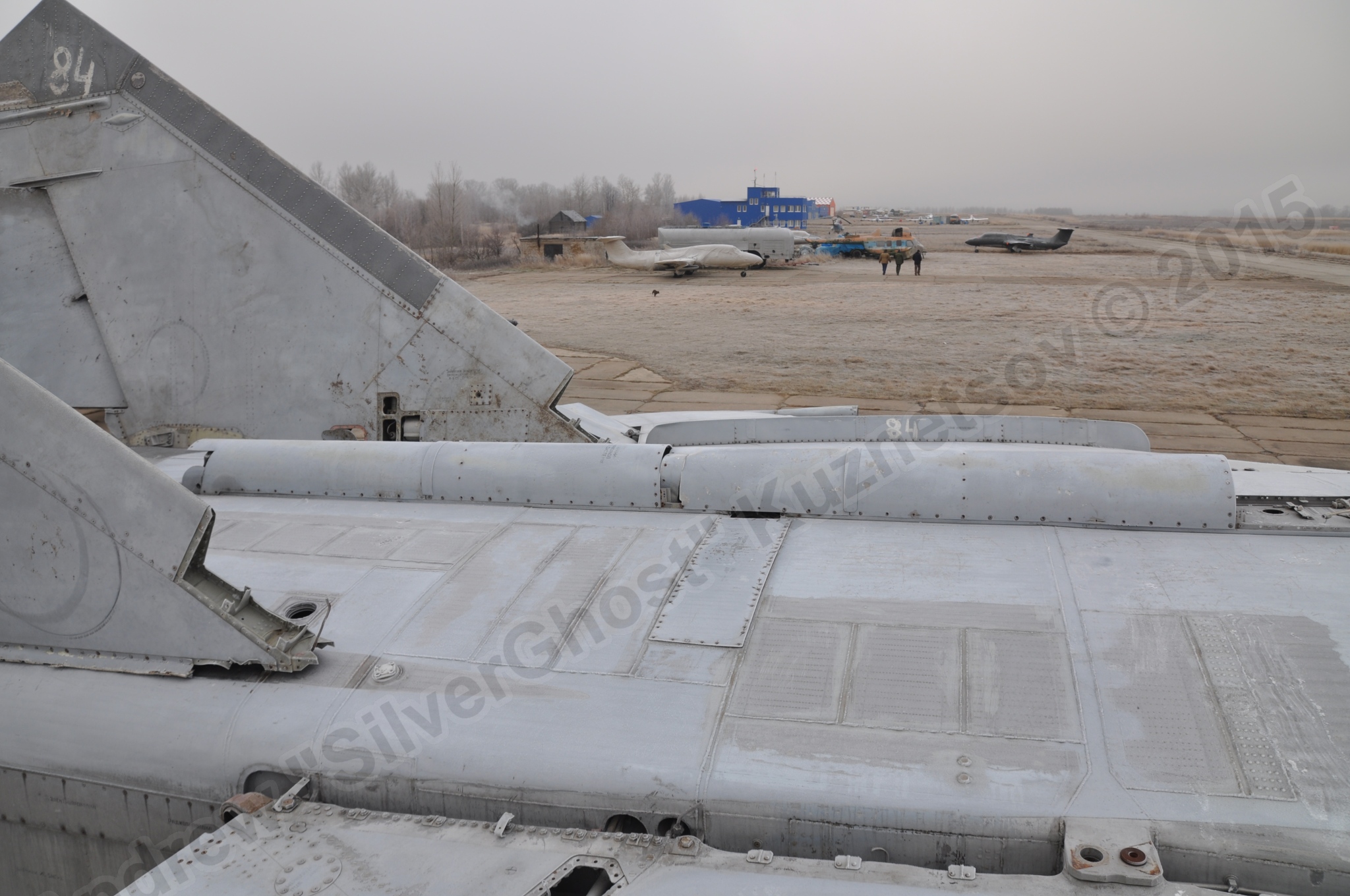 MiG-25PU_wing_0285.jpg