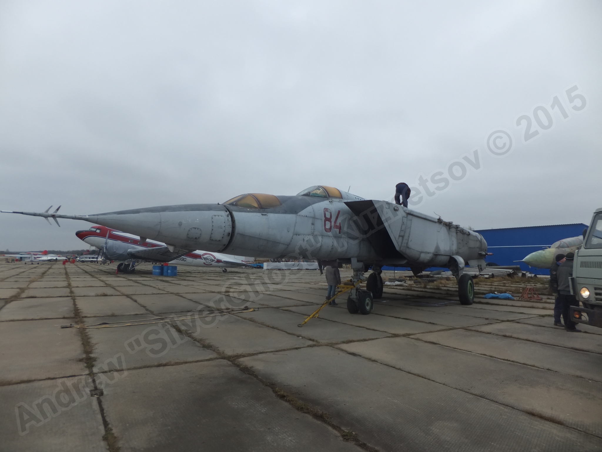 MiG-25PU_fuselage_0014.jpg